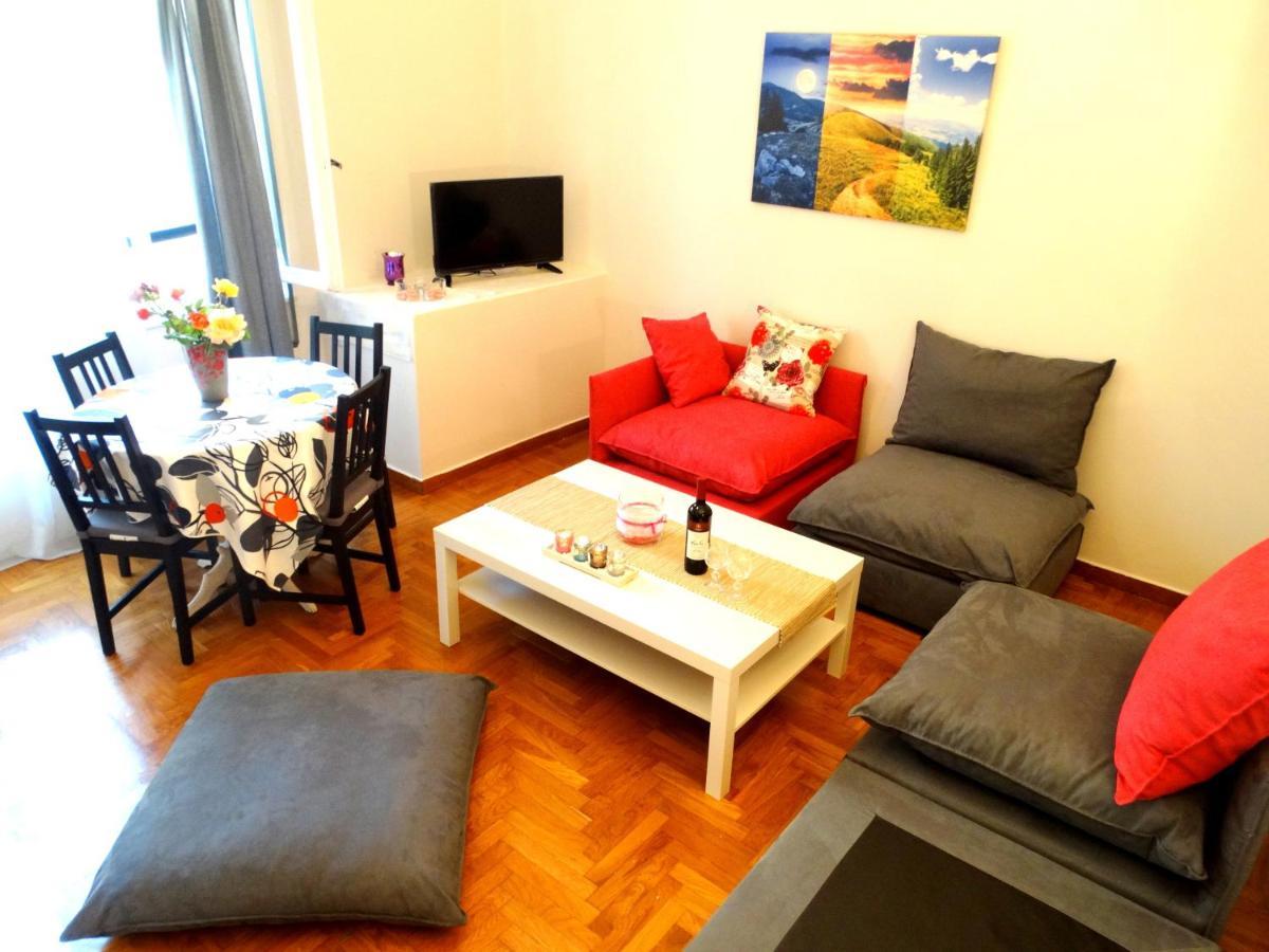 Cosy And Comfortable Apartment In The City Center Ateny Zewnętrze zdjęcie
